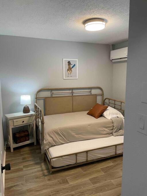 Comfy, Contemporary Quiet Retreat Vacation Home With Views 阿尔伯克基 外观 照片
